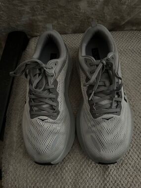 Men’s Hokas